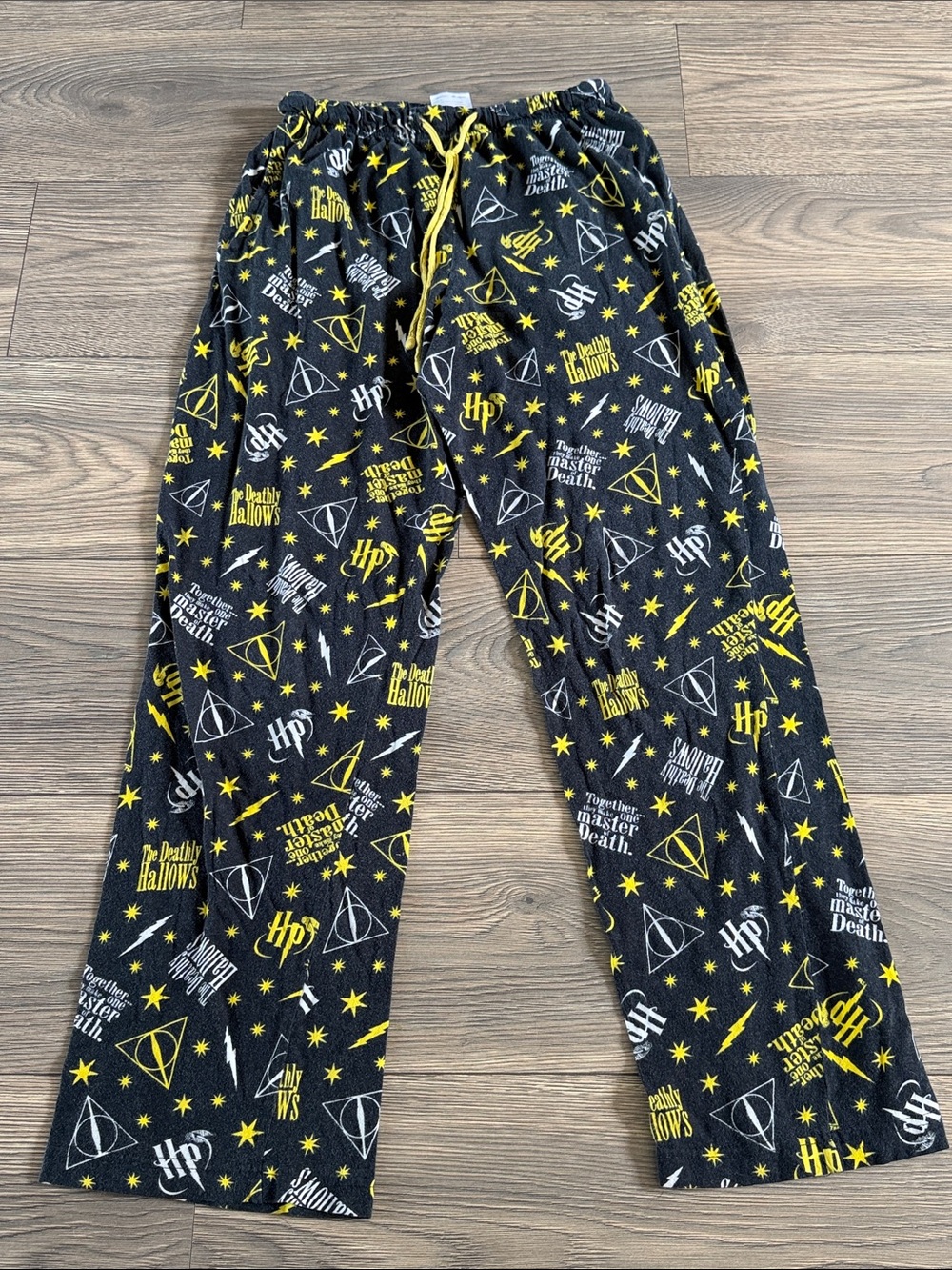 Women's Black & Yellow Printed Pajama Pants - Harry-Inspired Lounge Wear